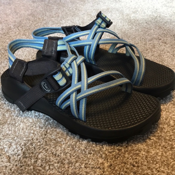 Chaco Shoes - Blue & Green Thin Strap Women’s ZX Classic Chacos